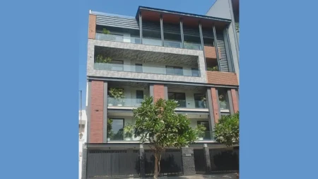 500 Sq. Yd. Ultra Luxury 4BHK Builder Floors in Premium Gated Lane